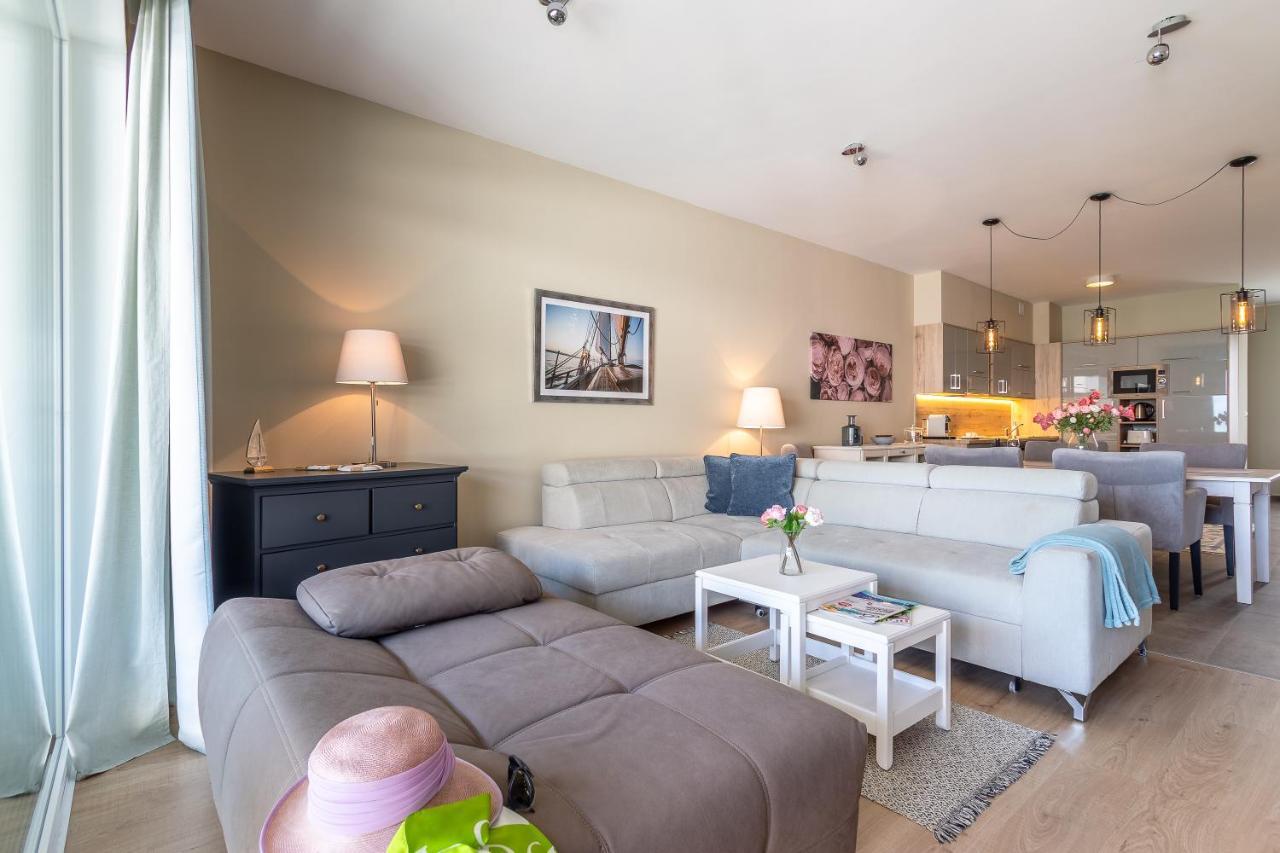 Lake Side Luxury Steps To The Lake Lela - Happy Rentals Balatonlelle Luaran gambar