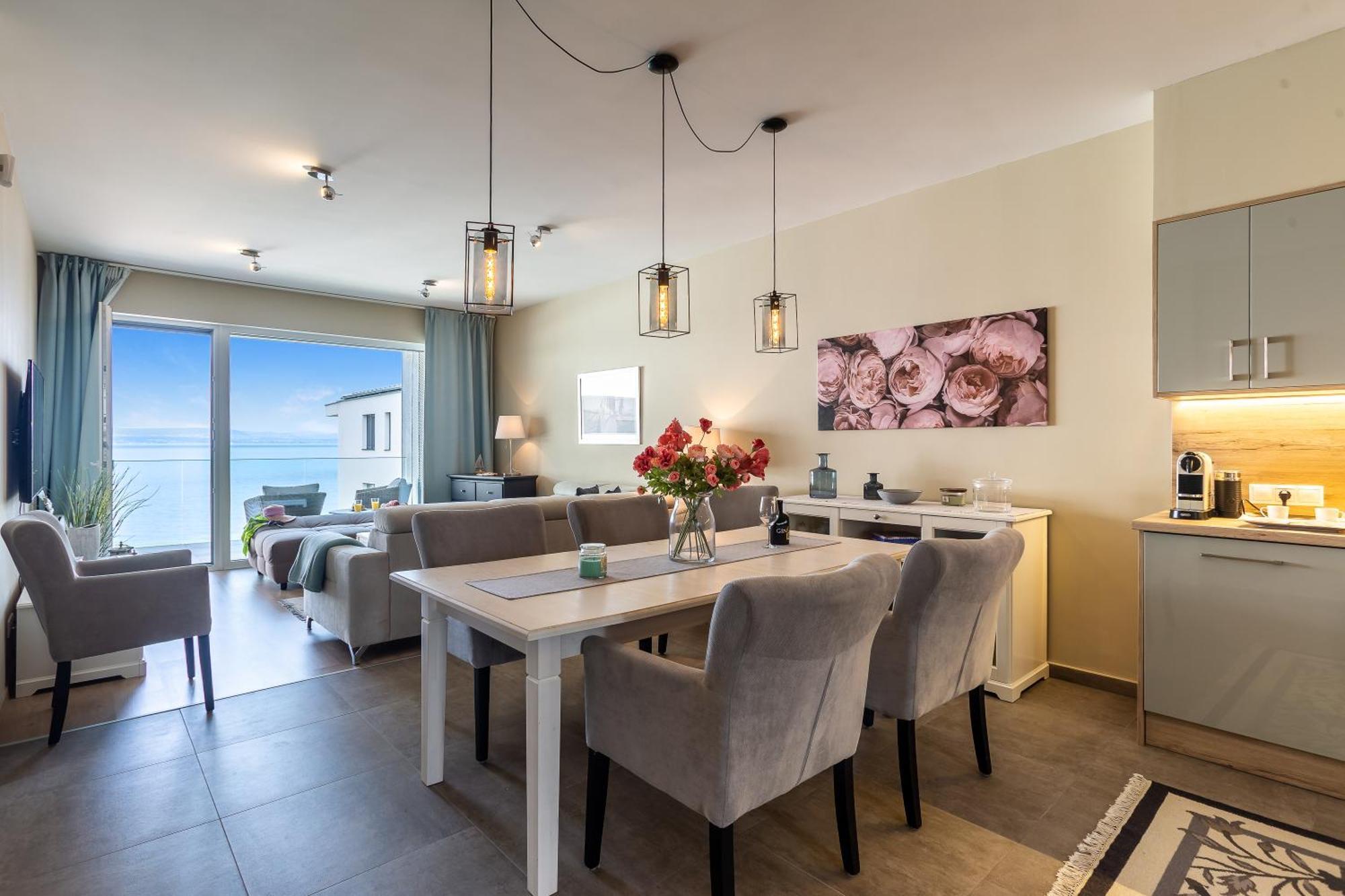 Lake Side Luxury Steps To The Lake Lela - Happy Rentals Balatonlelle Luaran gambar
